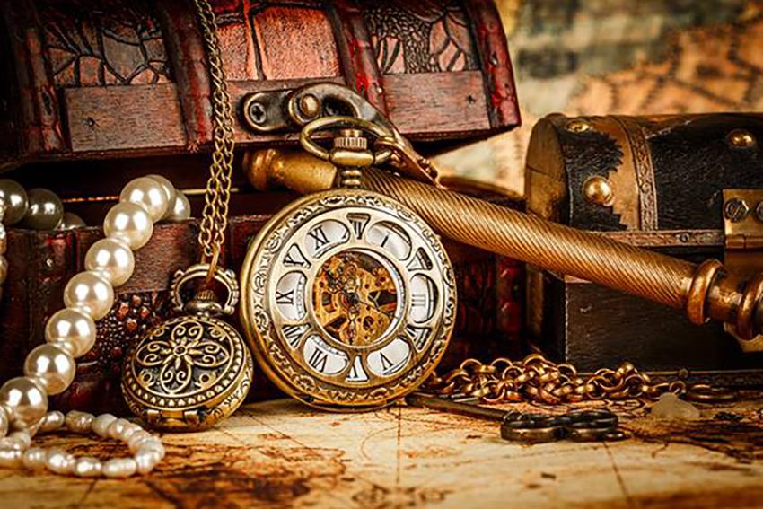 We buy antiques! Bring it in for a free appraisal and consultation. Philadelphia